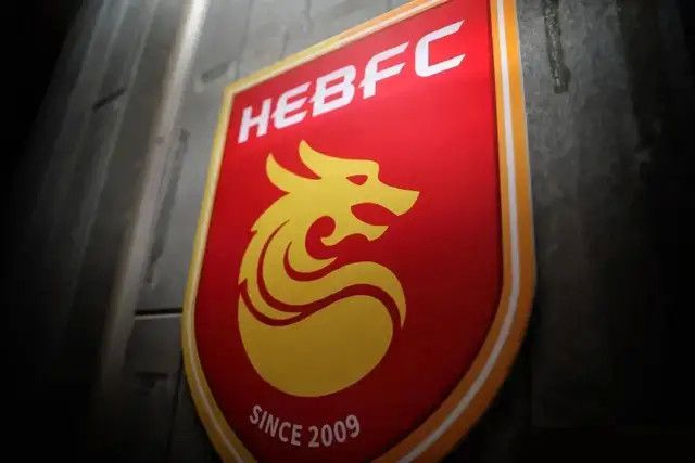 她越是哭求他越是狠